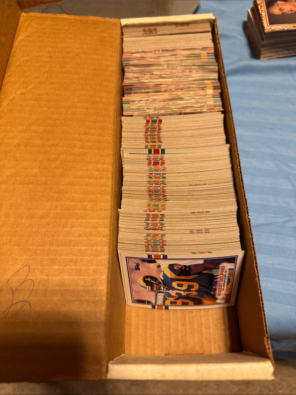 Lot of 200 vintage football trading cards 1980s and up